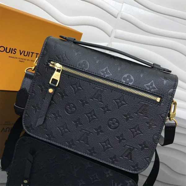 LUXUCYBAGSLouis Vuitton