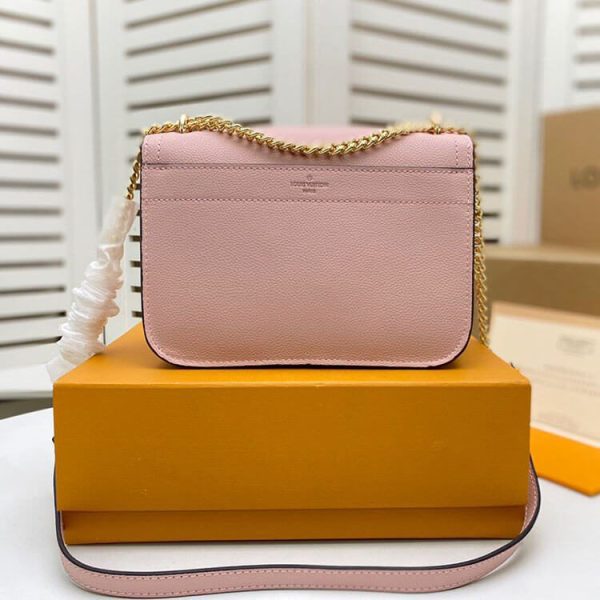 LUXUCYBAGSLouis Vuitton