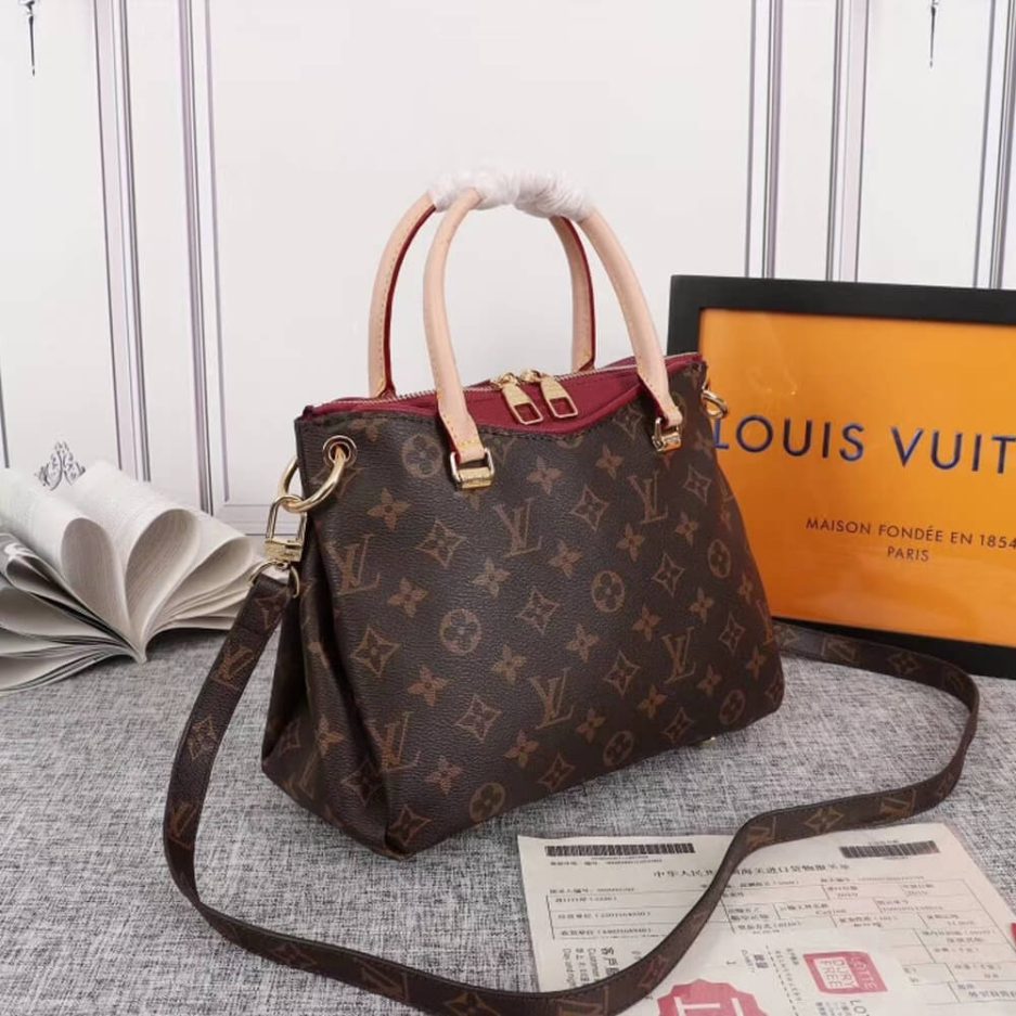 LUXUCYBAGSLouis Vuitton