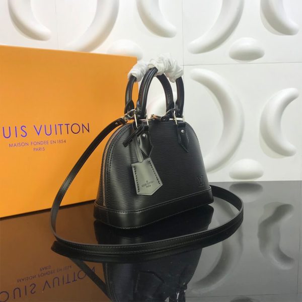 LUXUCYBAGSLouis Vuitton