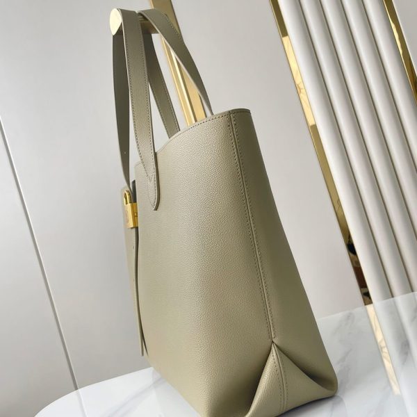 LUXUCYBAGSLouis Vuitton
