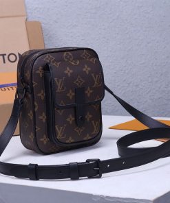 LUXUCYBAGSLouis Vuitton