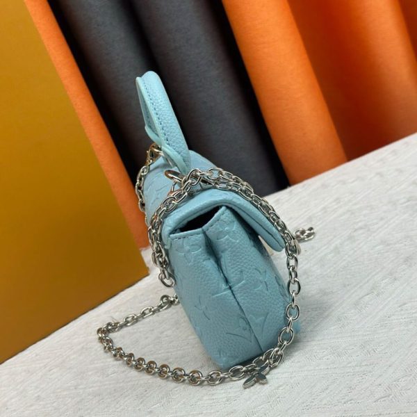LUXUCYBAGSLouis Vuitton