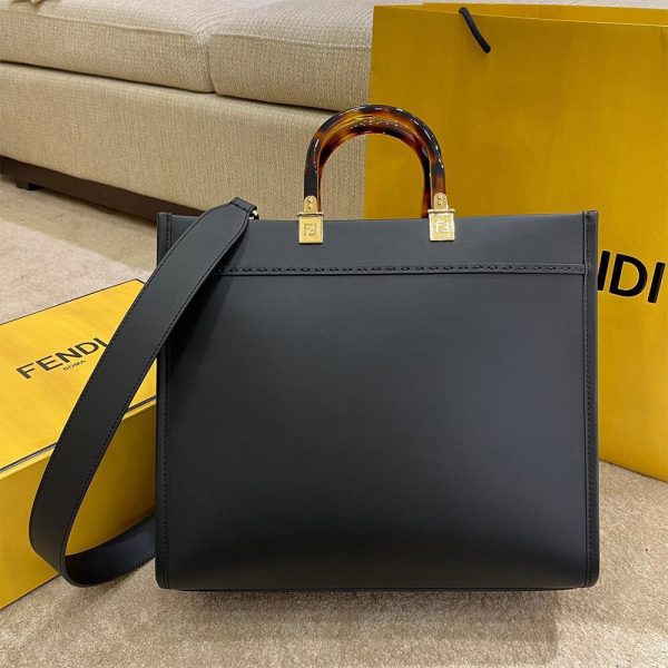 LUXUCYBAGSFendi