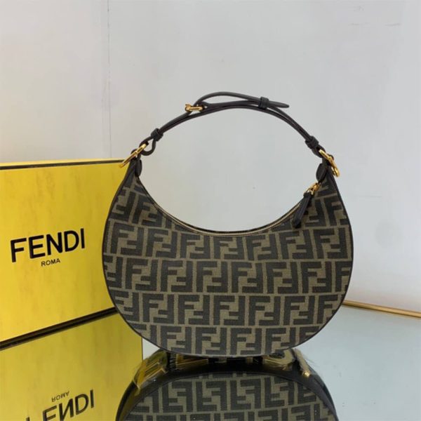 LUXUCYBAGSFendi
