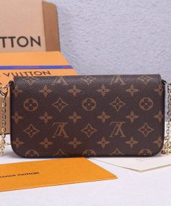 LUXUCYBAGSLouis Vuitton