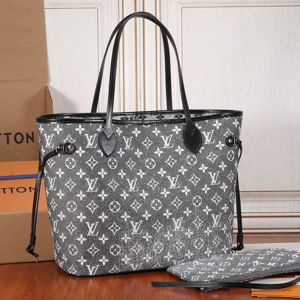 LUXUCYBAGSLouis Vuitton