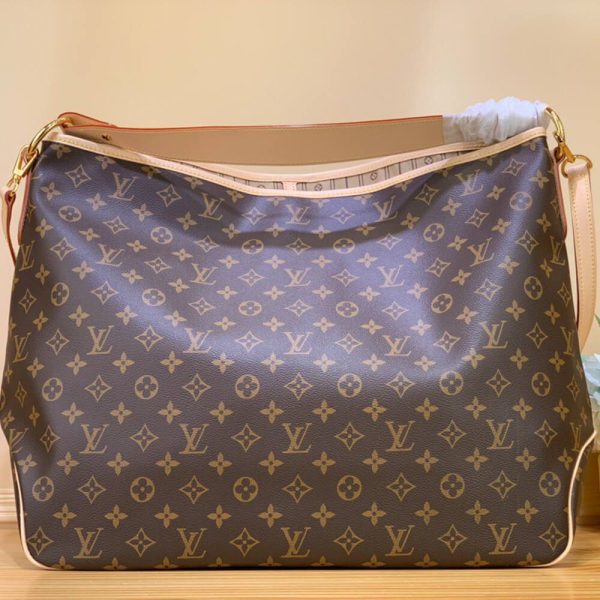 LUXUCYBAGSLouis Vuitton