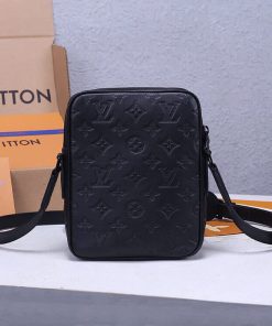 LUXUCYBAGSLouis Vuitton