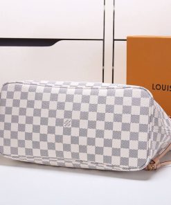 LUXUCYBAGSLouis Vuitton