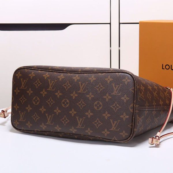 LUXUCYBAGSLouis Vuitton