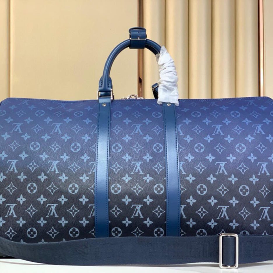 LUXUCYBAGSLouis Vuitton