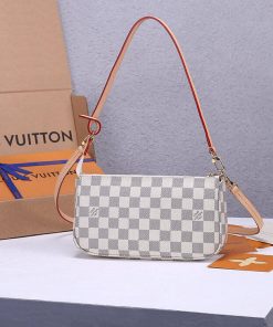 LUXUCYBAGSLouis Vuitton