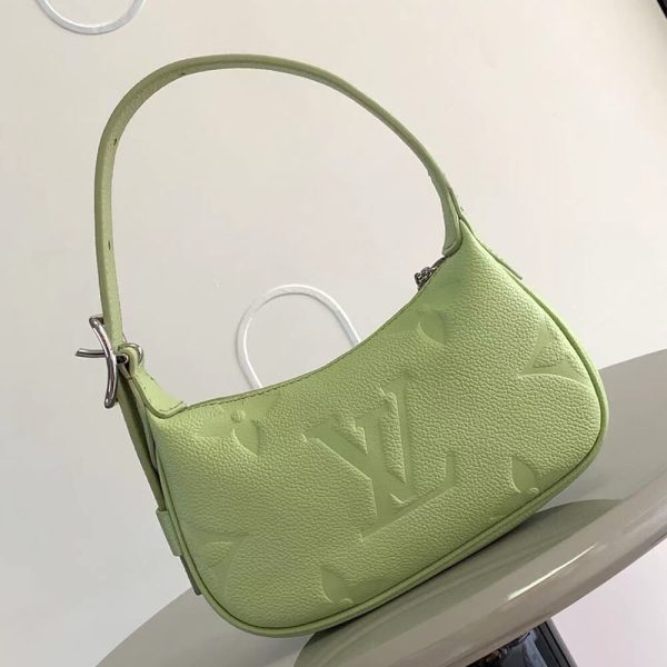 LUXUCYBAGSLouis Vuitton