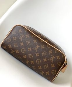 LUXUCYBAGSLouis Vuitton