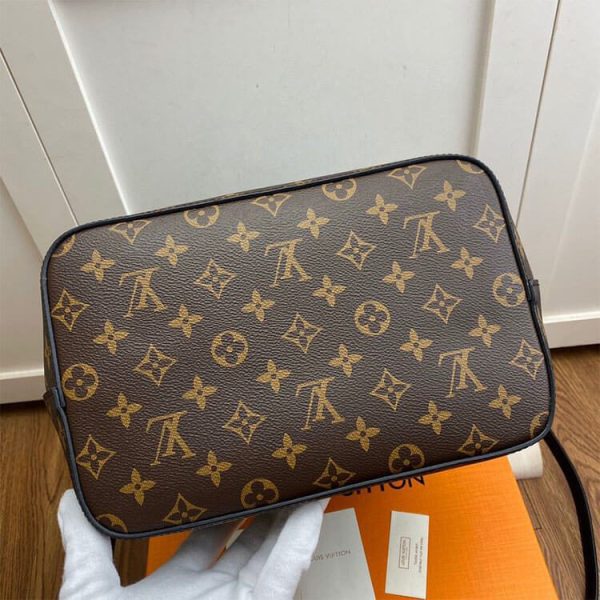 LUXUCYBAGSLouis Vuitton
