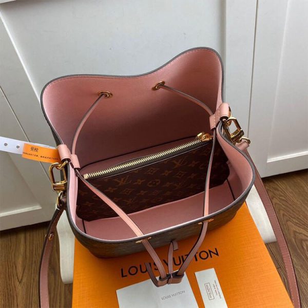 LUXUCYBAGSLouis Vuitton