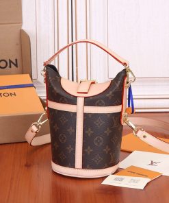 LUXUCYBAGSLouis Vuitton