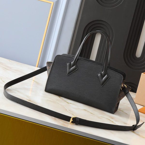 LUXUCYBAGSLouis Vuitton