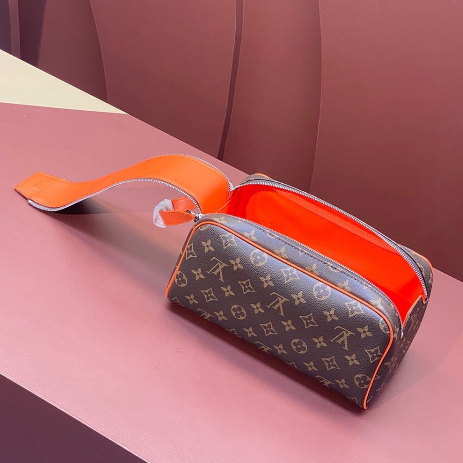 LUXUCYBAGSLouis Vuitton