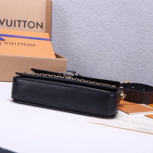 LUXUCYBAGSLouis Vuitton
