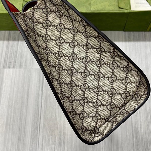 LUXUCYBAGSGucci