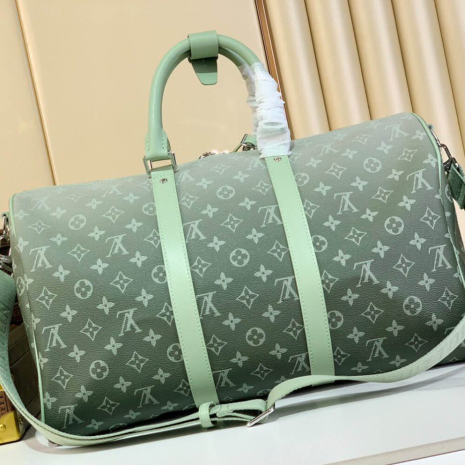 LUXUCYBAGSLouis Vuitton