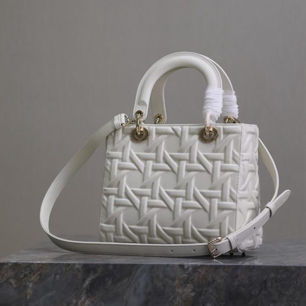 LUXUCYBAGSDior