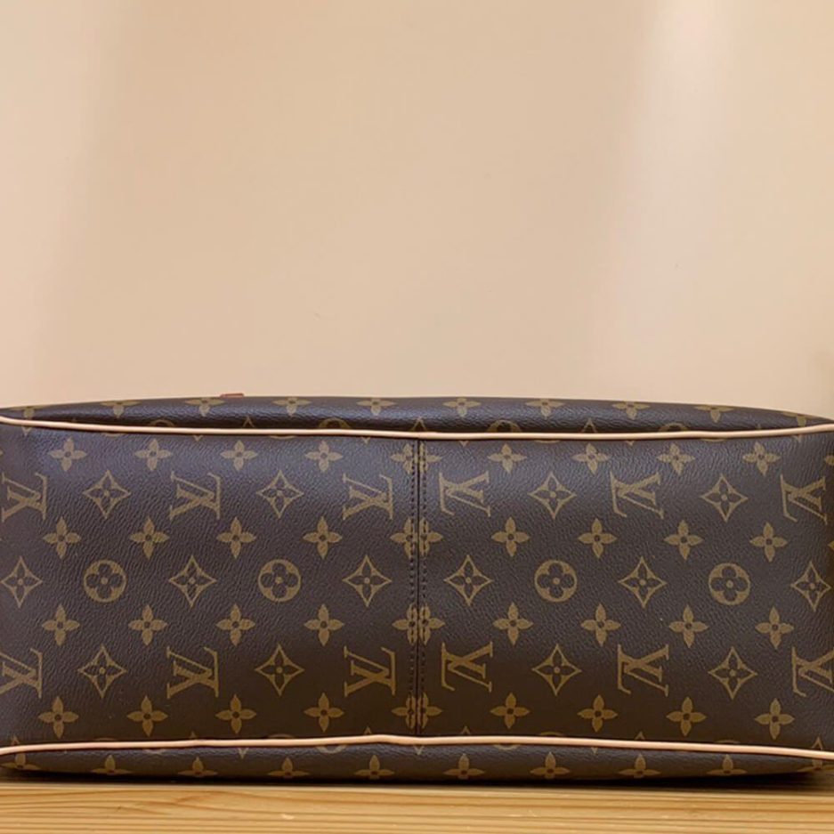 LUXUCYBAGSLouis Vuitton