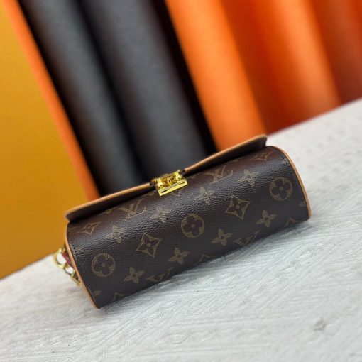 LUXUCYBAGSLouis Vuitton