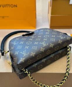 LUXUCYBAGSLouis Vuitton