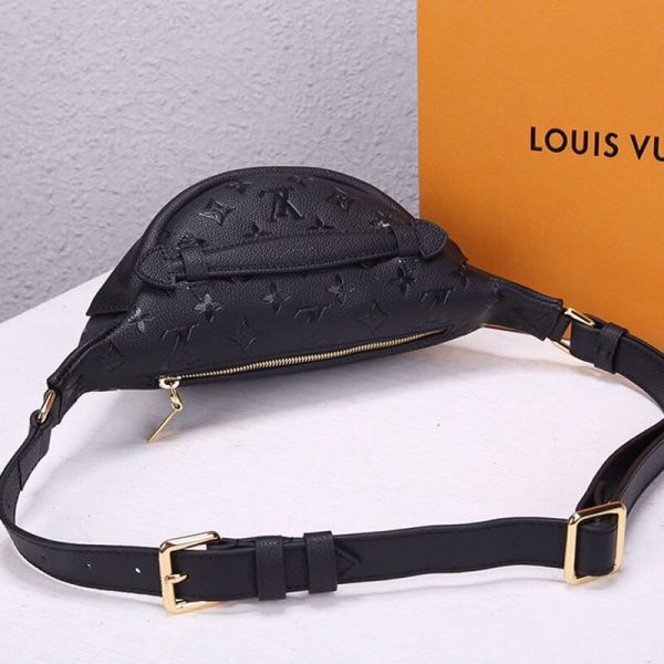 LUXUCYBAGSLouis Vuitton