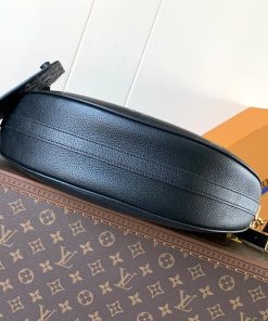 LUXUCYBAGSLouis Vuitton