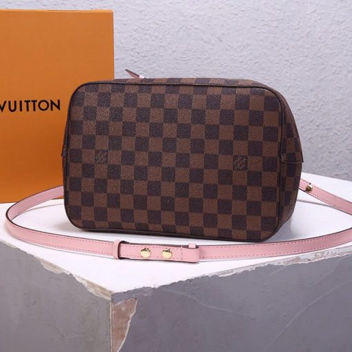 LUXUCYBAGSLouis Vuitton