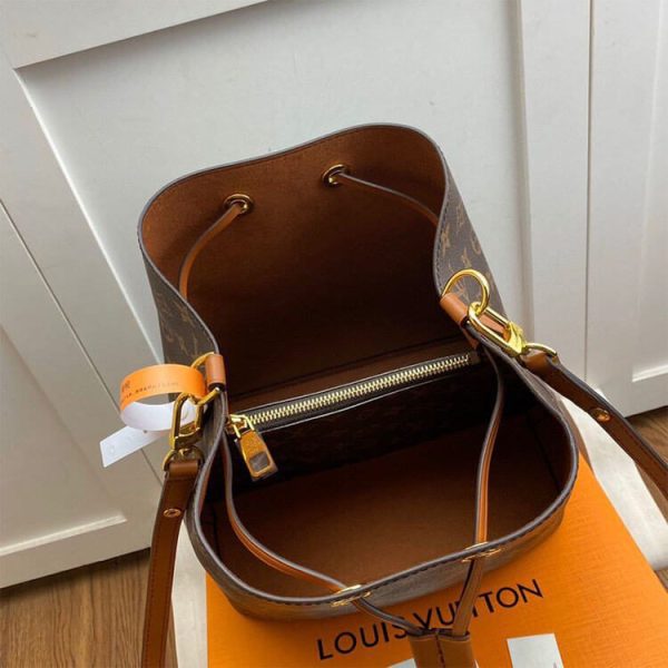 LUXUCYBAGSLouis Vuitton