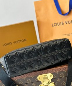 LUXUCYBAGSLouis Vuitton