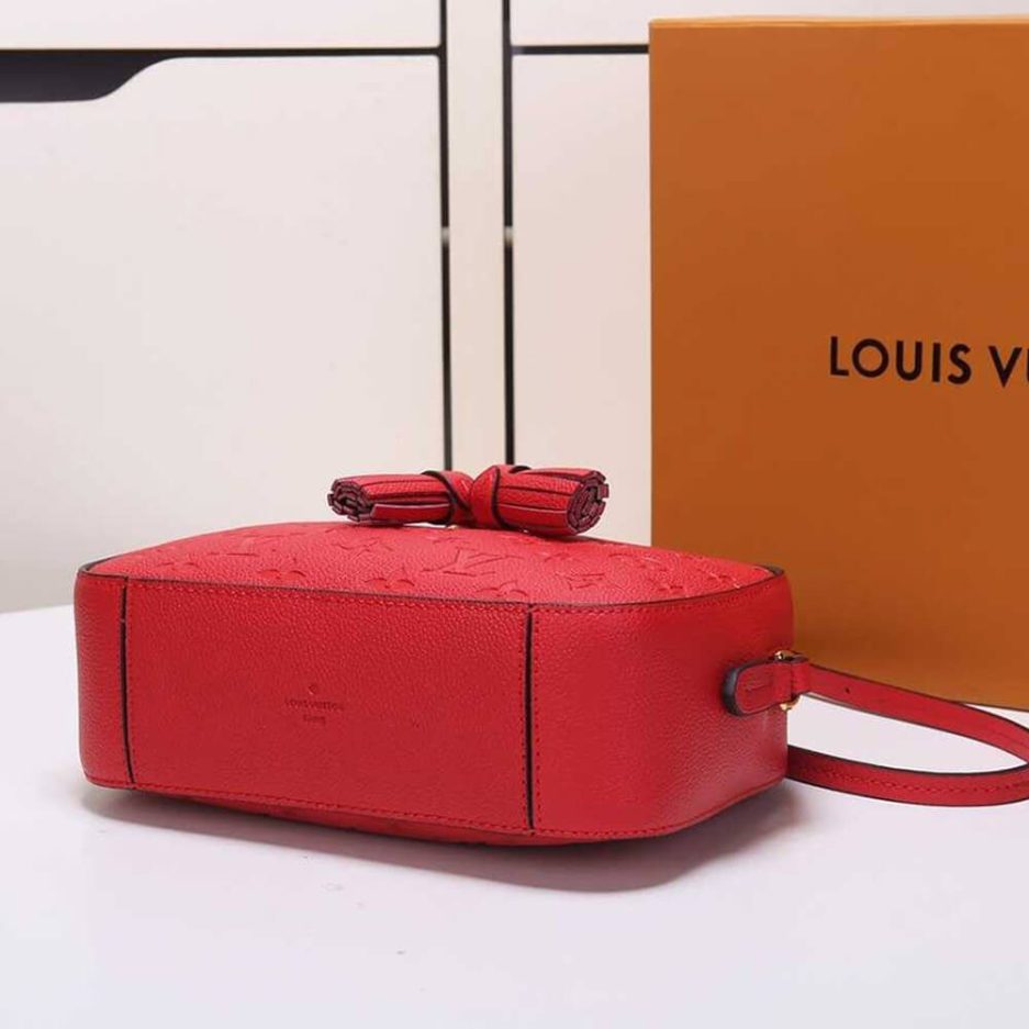 LUXUCYBAGSLouis Vuitton