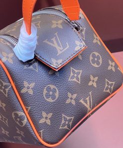 LUXUCYBAGSLouis Vuitton