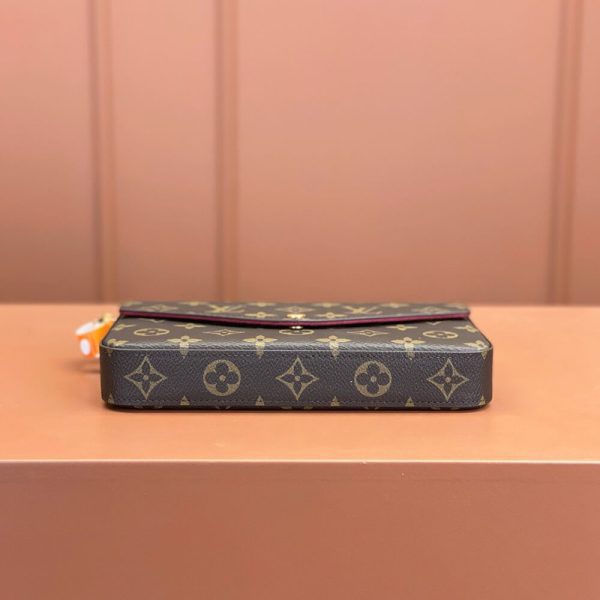 LUXUCYBAGSLouis Vuitton