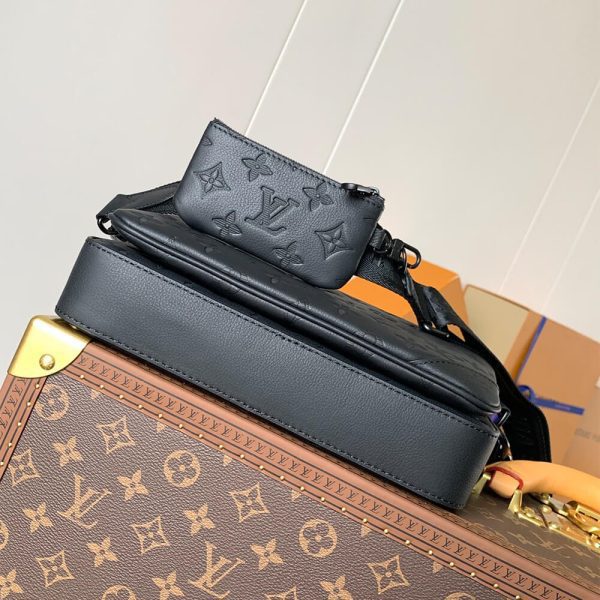 LUXUCYBAGSLouis Vuitton