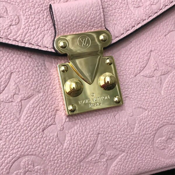 LUXUCYBAGSLouis Vuitton