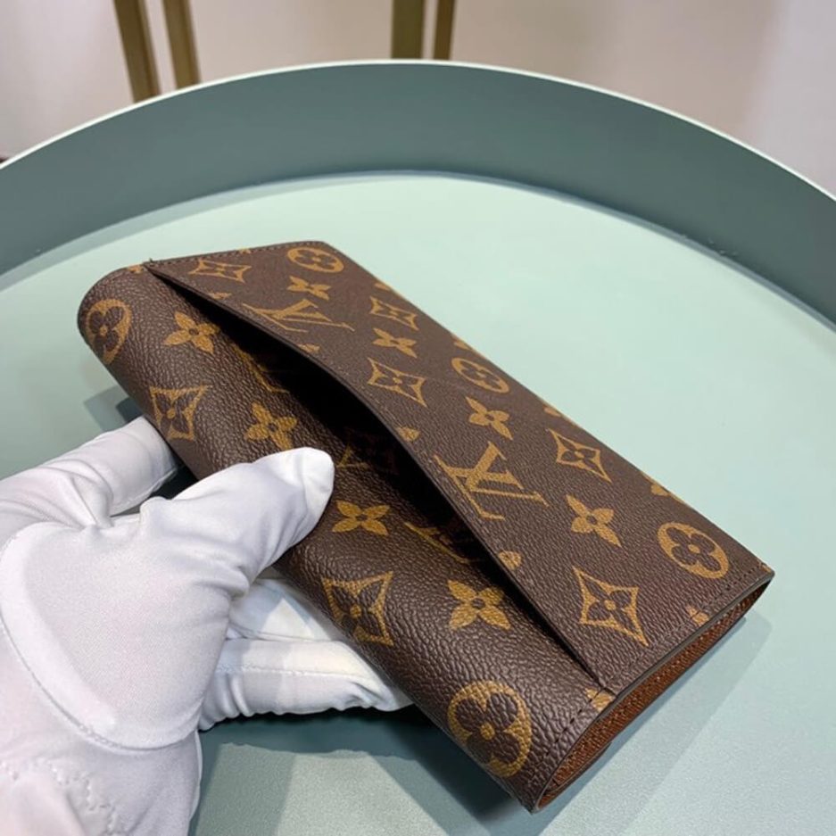 LUXUCYBAGSLouis Vuitton