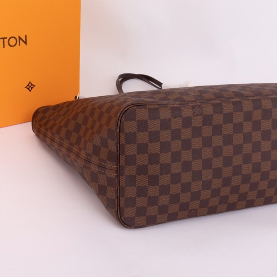 LUXUCYBAGSLouis Vuitton