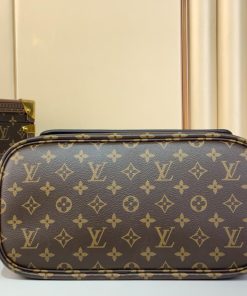 LUXUCYBAGSLouis Vuitton