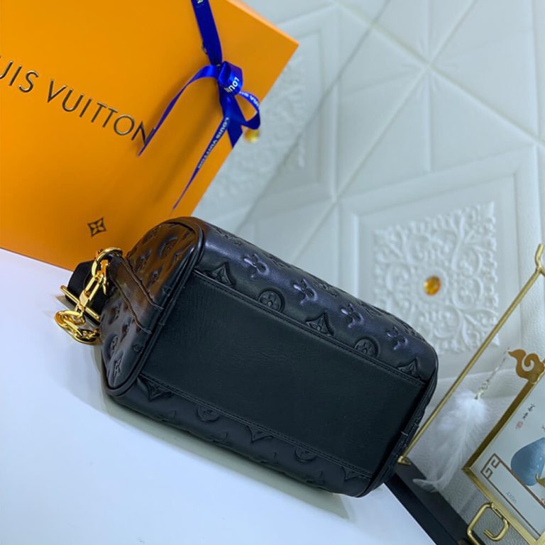 LUXUCYBAGSLouis Vuitton