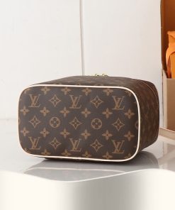 LUXUCYBAGSLouis Vuitton