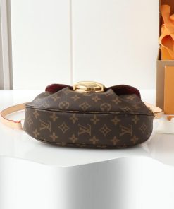 LUXUCYBAGSLouis Vuitton