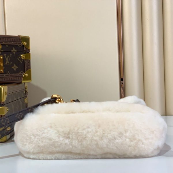 LUXUCYBAGSLouis Vuitton
