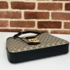 LUXUCYBAGSGucci