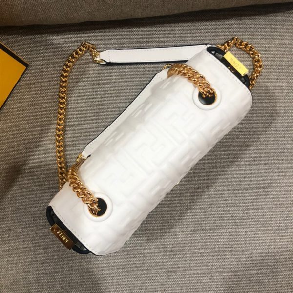 LUXUCYBAGSFendi